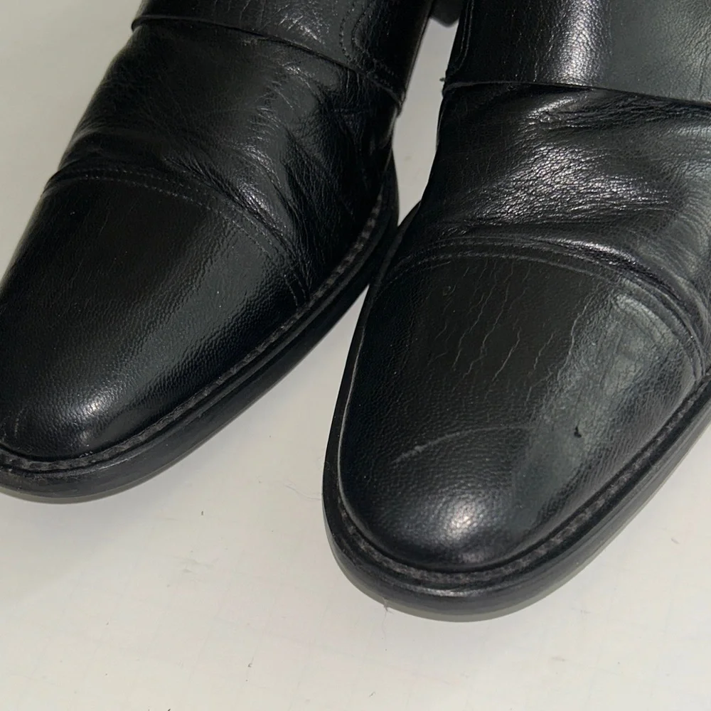 Gucci Black Leather Loafers for Men